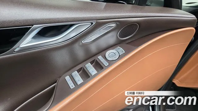 Genesis G80 — фото 27