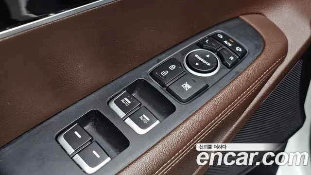 Kia Sorento — фото 13