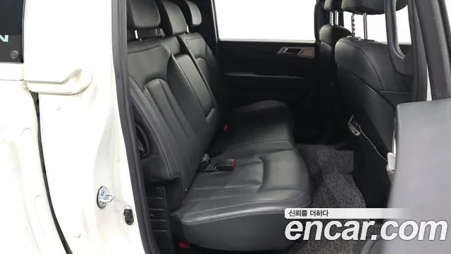 KG_Mobility_Ssangyong Rexton — фото 11