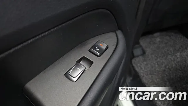 KG_Mobility_Ssangyong Rexton — фото 17