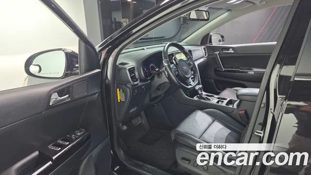 Kia Sportage — фото 10