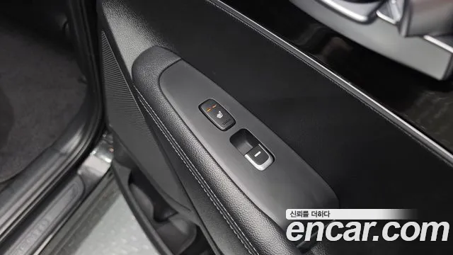 Kia Sorento — фото 19