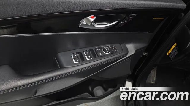 Kia Sorento — фото 28