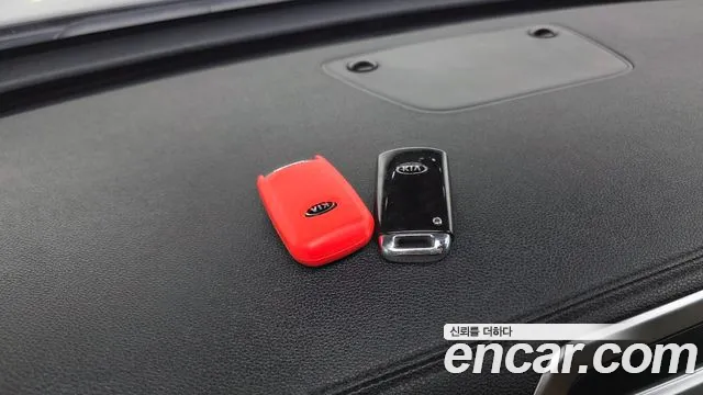 Kia Sorento — фото 30