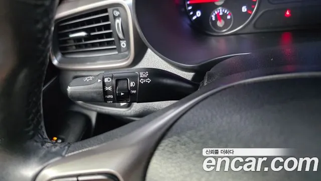 Kia Sorento — фото 33