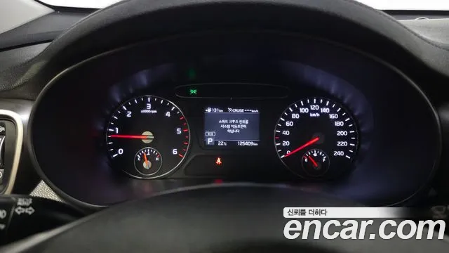 Kia Sorento — фото 8
