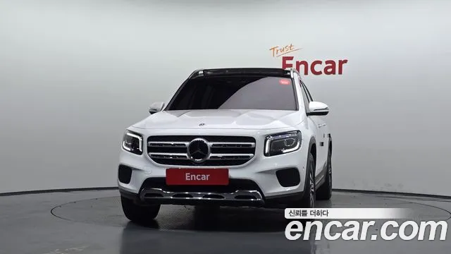 Mercedes-Benz GLB-Class — фото 3
