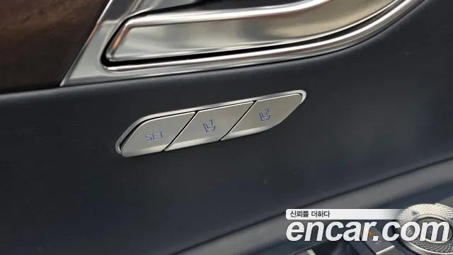 Genesis GV80 — фото 30