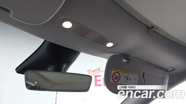 Tesla Model Y — фото 14