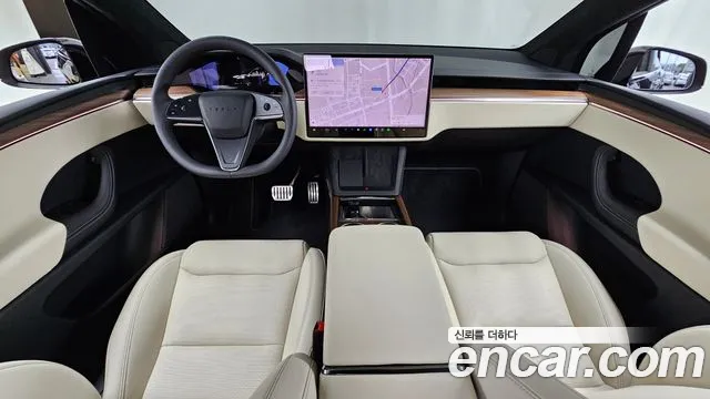 Tesla Model X — фото 7