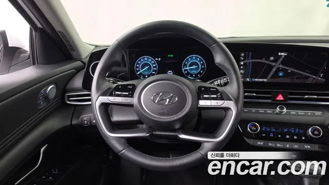 Hyundai Avante — фото 13