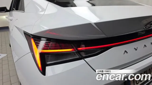 Hyundai Avante — фото 23
