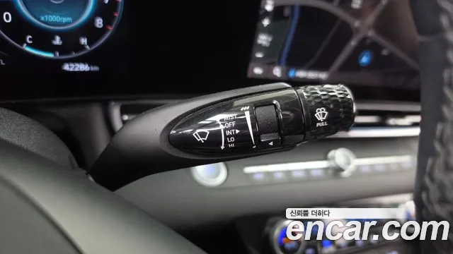 Hyundai Avante — фото 27