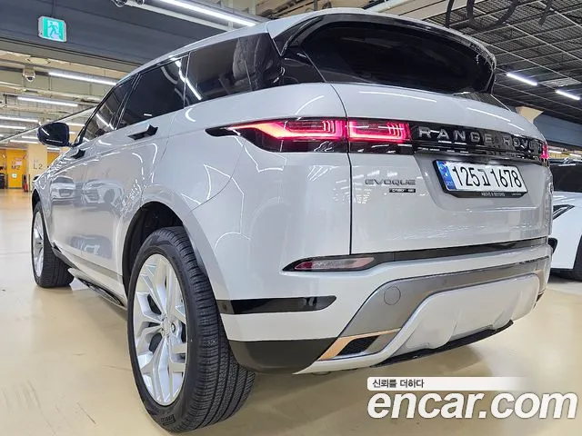 Land Rover Range Rover Evoque — фото 6