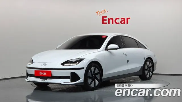 Hyundai Ioniq 6 — фото 1