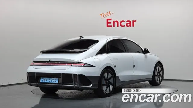 Hyundai Ioniq 6 — фото 2