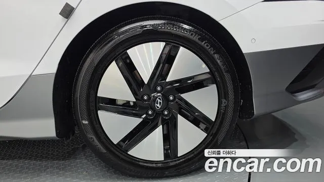 Hyundai Ioniq 6 — фото 21