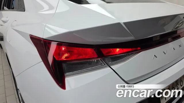Hyundai Avante — фото 23