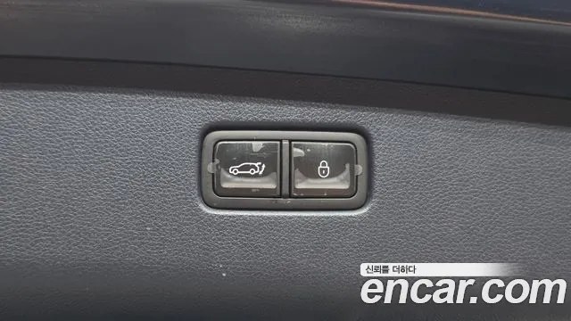 Genesis GV70 — фото 17