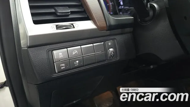 KG_Mobility_Ssangyong Rexton — фото 17