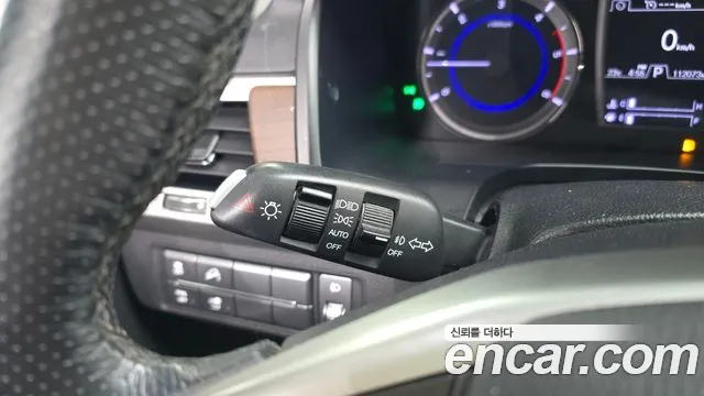 KG_Mobility_Ssangyong Rexton — фото 18