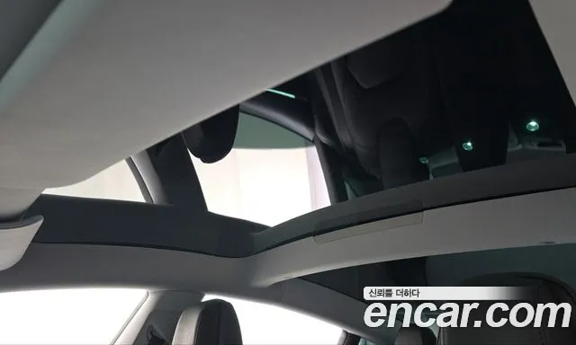 Tesla Model 3 — фото 18