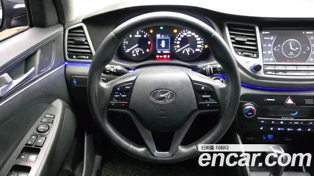 Hyundai Tucson — фото 12