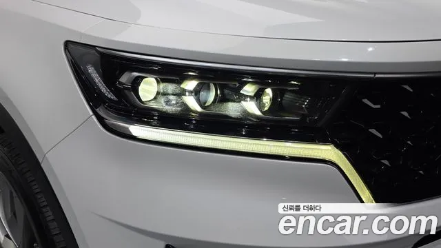 Kia Sorento — фото 22