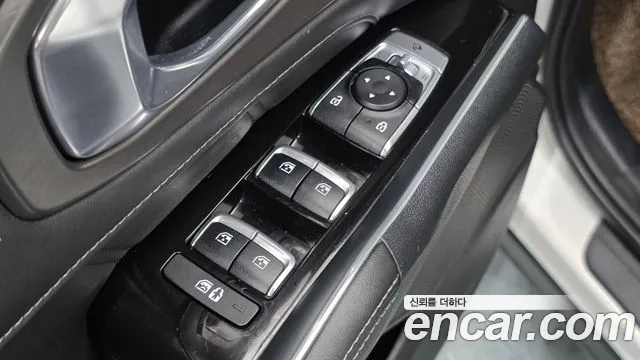 Kia Sorento — фото 36