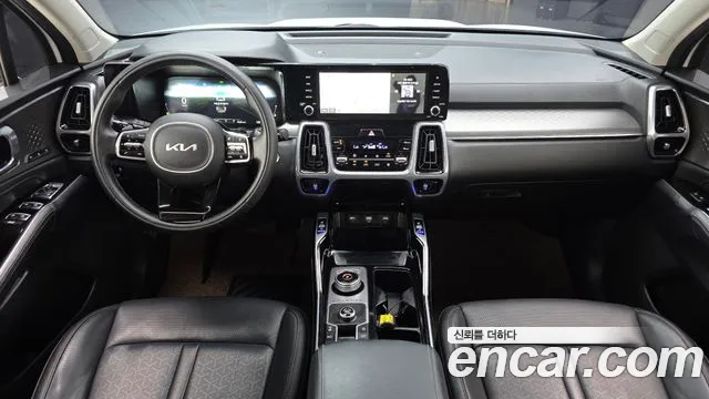 Kia Sorento — фото 7