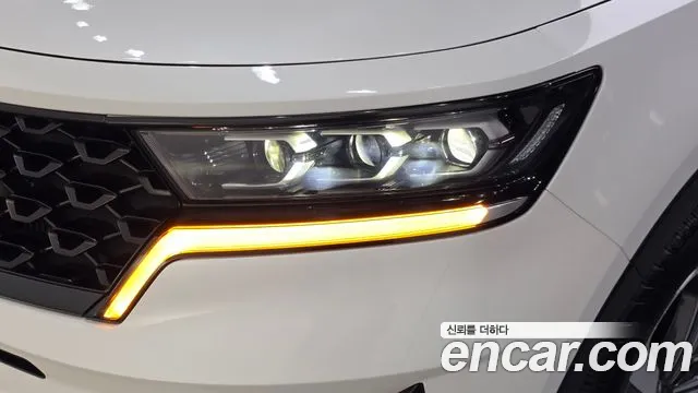 Kia Sorento — фото 22
