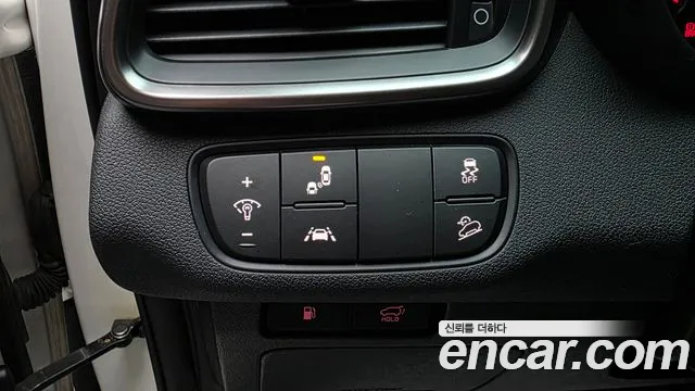 Kia Sorento — фото 18