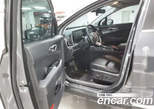 Kia Sportage — фото 10