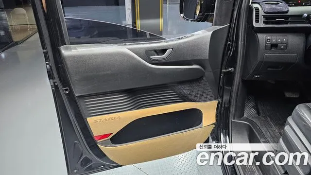 Hyundai Staria — фото 25