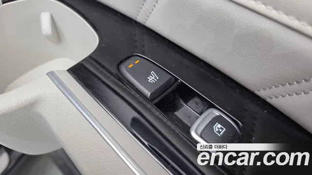 Kia Sorento — фото 17