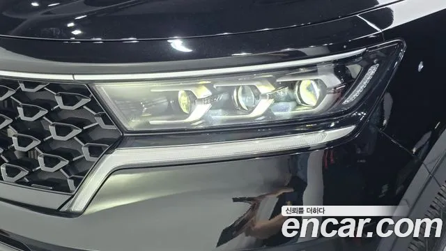 Kia Sorento — фото 22