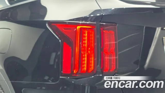 Kia Sorento — фото 23