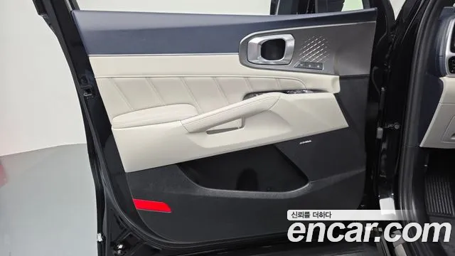 Kia Sorento — фото 24