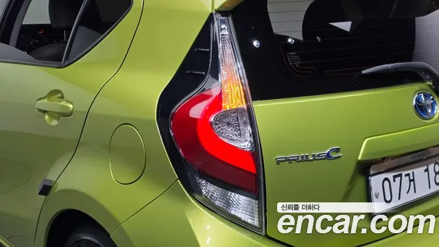 Toyota Prius — фото 23