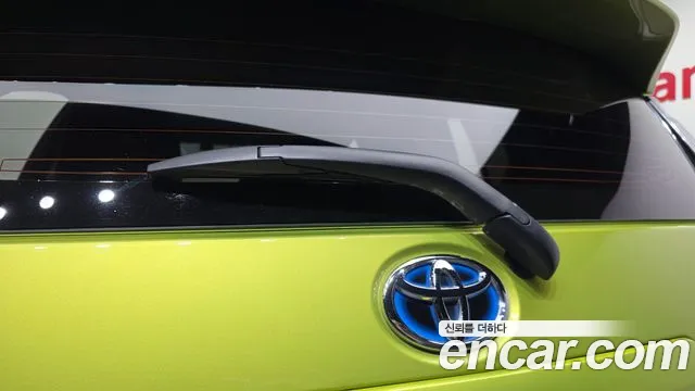 Toyota Prius — фото 29