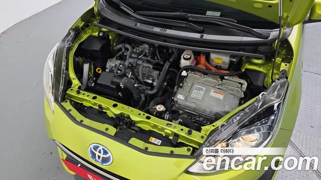 Toyota Prius — фото 6