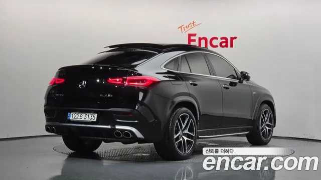Mercedes-Benz GLE-Class — фото 2