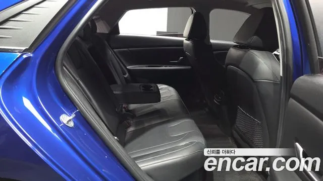 Hyundai Avante — фото 11
