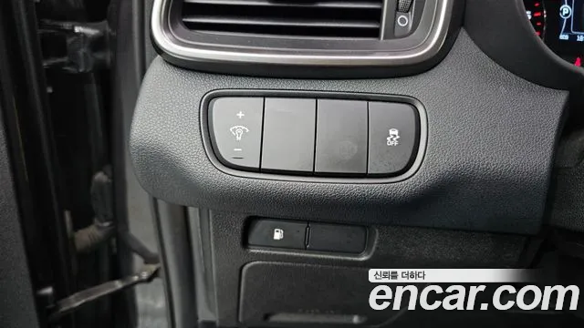 Kia Sorento — фото 14