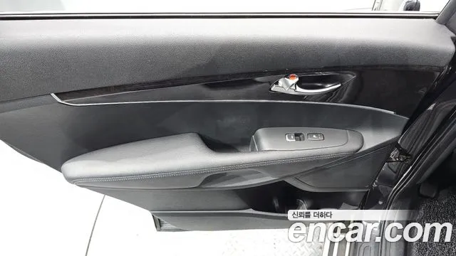 Kia Sorento — фото 25