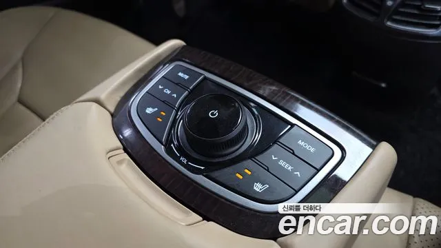 Hyundai Grandeur — фото 19