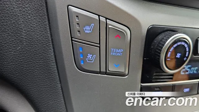 Hyundai Starex — фото 16