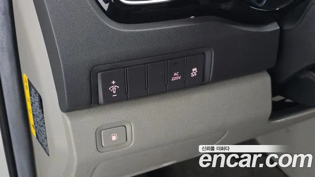 Kia Carnival — фото 28