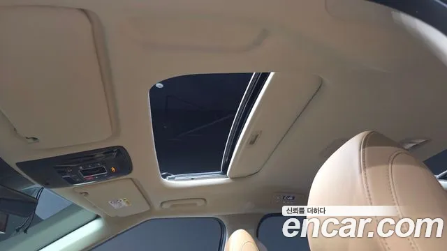 Kia Carnival — фото 16