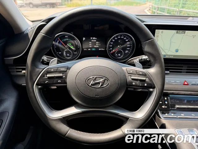 Hyundai Grandeur — фото 11